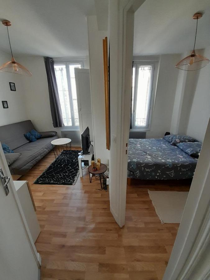 Cosy 2 Pieces Typiquement Parisien A Notre-Dame Apartment Exterior photo